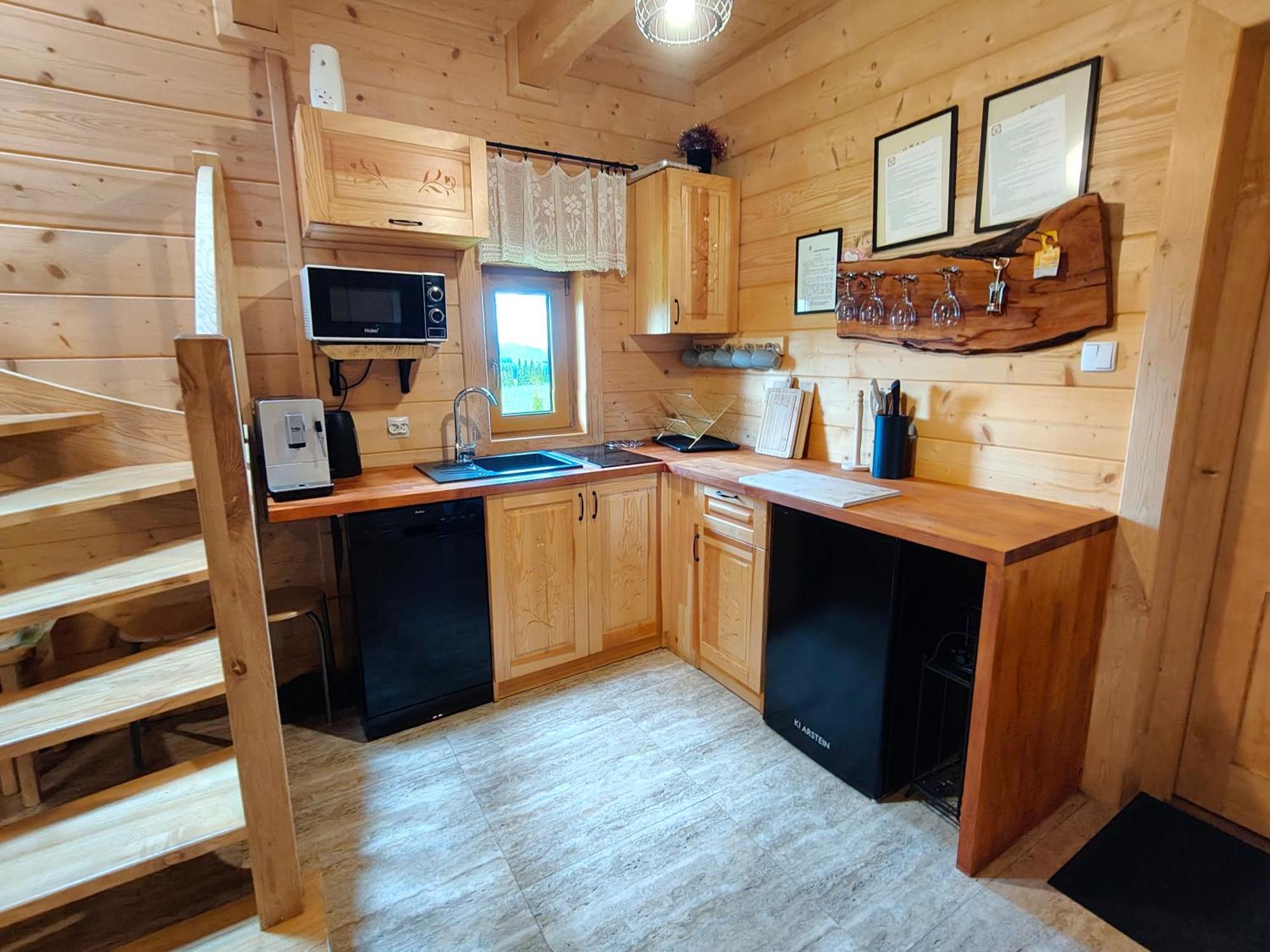 W Zebie Z Jacuzii I Sauna W Cenie